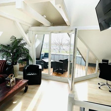 Apartament Luxury Rooftop Loft With River View 10Min To City Düsseldorf Zewnętrze zdjęcie