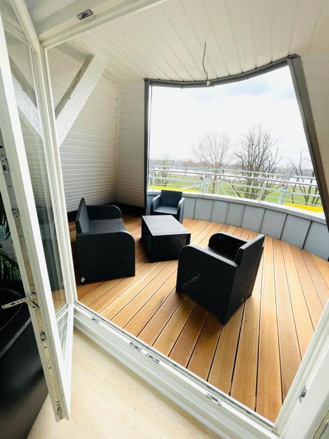 Apartament Luxury Rooftop Loft With River View 10Min To City Düsseldorf Zewnętrze zdjęcie