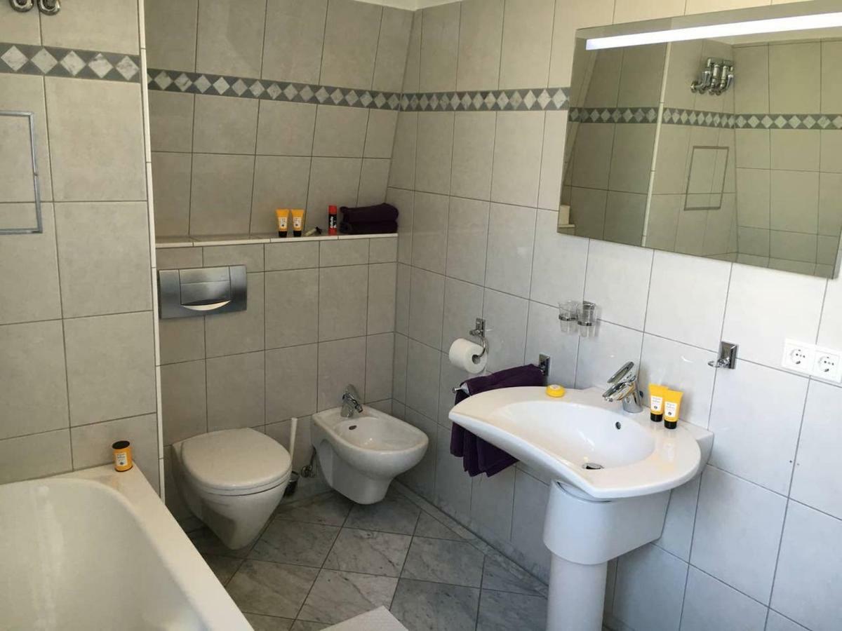 Apartament Luxury Rooftop Loft With River View 10Min To City Düsseldorf Zewnętrze zdjęcie